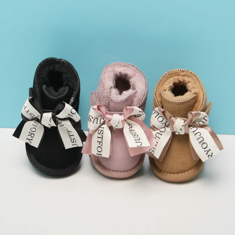 Claladoudou 12-18CM Marke Wildleder Winter Schuhe Baby Schwarz Rot Prinzessin Nette Schleife Rüschen Kleinkind Fransen stiefel Infant Winter Wohnungen