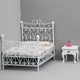 Jouet de maison de courses en fer fait à la main mini lit simple ou double meubles de chambre à