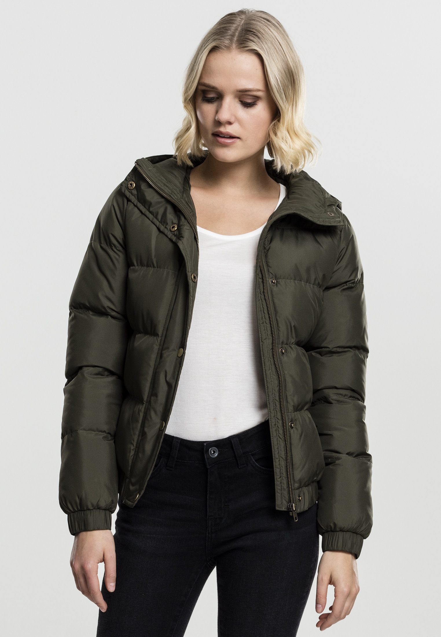 Winterjacke URBAN CLASSICS "Urban Classics Damen Ladies Hooded Puffer Jacket", Damen, Gr. S, grün (schwarzolive), 100% Polyester, unifarben, normal, ohne Ausschnitt, Jacken Image
