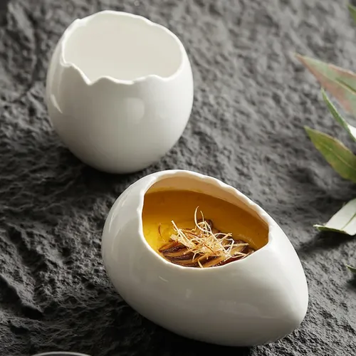 Weiße Keramik Eierschale Ei dampfen des Artefakt dampfen des Glas dampfen des kleines Eintopf Tasse