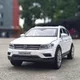 1:32 Tiguan SUV Modello in lega di auto giocattolo Fonde sotto pressione fusione di metallo Suono e luce Auto giocattoli per bambini Veicolo