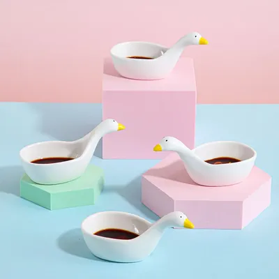 Japanese Kitchen Tableware Embossed Ceramic Seasoning Plate Mini Cute Animal Pattern Tableware Soy Sauce Vinegar Jam Snack Dish