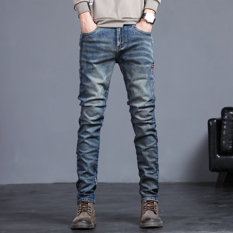 2023 neue Herbst Winter männer Jeans Vintage Blau Einfarbig Elastische Klassische Jeans Männer Dünne Mode Denim Hosen Männlichen 27-38