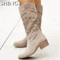 2022 Suede Women Boots Vintage Flower Hollow Zipper Female Shoes Low Heel Pointed Toe Lady Mid-Calf