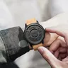 Dom Trend Konzept neue Persönlichkeit Herren uhr kreative Scrolling Zeiger Magnet kraft Mode Uhr für