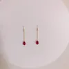 Original design neue silber eingelegten granat tropfen-förmigen frauen lange ohrringe elegante charme persönlichkeit schmuck zubehör