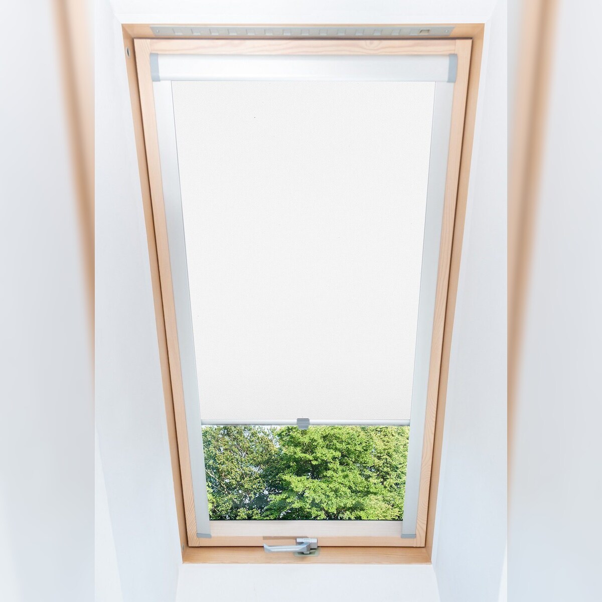 Dachfensterrollo Thermo verdunkelnd passend für Velux P06 Weiss Image