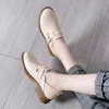 Slipper Frauen Frühling tiefen Mund Einzels chuhe einen Schritt aus Freizeit schuhe Leder kleine Schuhe britischen Stil Plattform Schuhe Step-In