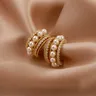 Neue goldene Farbe mehr schicht ige Zirkon Perle C-Form Ohr stecker für Frauen Modetrend