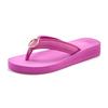 Badezehentrenner LASCANA, Damen, Gr. 43, pink, Obermaterial: 100% Textilmaterial. Decksohle: 100% Synthetik. Laufsohle: 100% Synthetik, unifarben, feminin, Schuhe Zehentrenner Dianette, Sandale, Pantolette, Badeschuh mit Ringapplikation "Italy" VEGAN