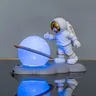 Astronauten Figur Harz Raumfahrer Skulptur moderne Wohnkultur führte Raumfahrer kreative Nachtlicht