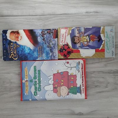 Disney Cameras, Photo & Video | Charlie Brown Christmas Little Drummer Boy Santa Clause 2 *3 Vhs Movies Lot* | Color: Brown | Size: N/A