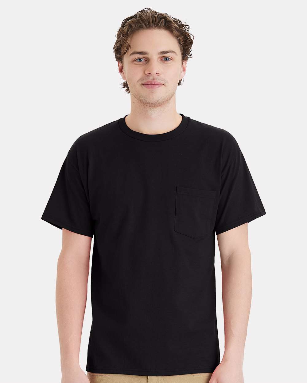 Hanes 5290P Essential Pocket T-Shirt in Black size Large | Cotton