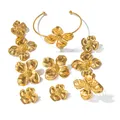 Uworld-Ensemble de bijoux en acier inoxydable pour femme clou de fleur dorée boucles d'oreilles en