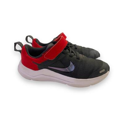 Nike Shoes | Nike Downshifter 12 Black And Red Little Kid’s Shoes Brand Logo Size 11c | Color: Black/Red | Size: 11c