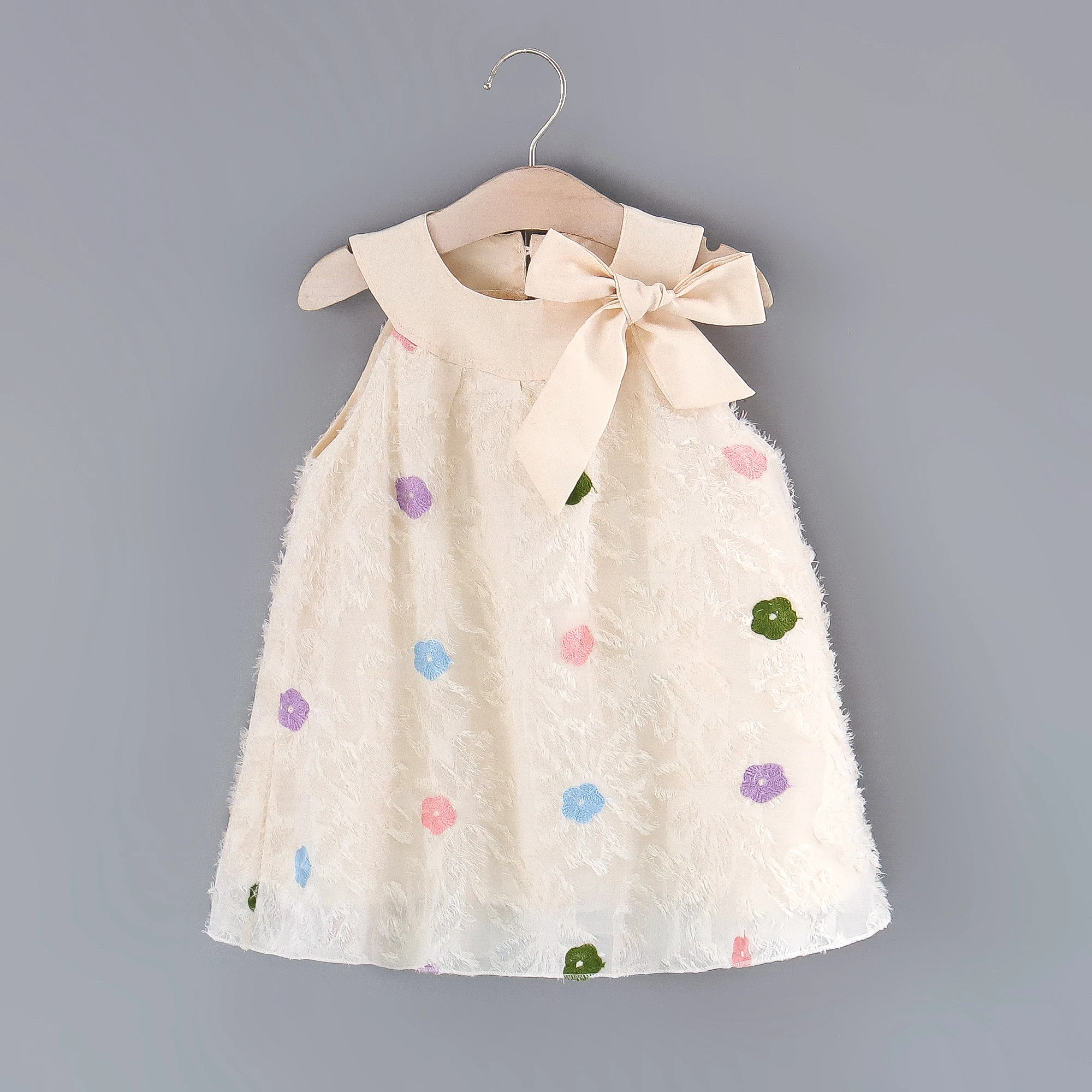 Mädchen Sommer Neue Ärmelloses Kleid Kinder Rundhals Bunte Nette Blume Großen Bogen Baby Quaste Prinzessin Kleid Image