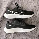 Nike Shoes | Nike Air Pegasus 38 Running Shoes In Size 7.5 | Color: Black/White | Size: 7.5