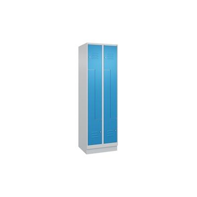 C+P Z-Spind Classic PLUS, Sockel, 4 Abteile, HxBxT 195x60x50cm, Zylinderschloss, Hellgrau/Lichtblau von PROREGAL Image