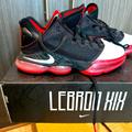 Nike Shoes | Nike Lebron Xix Low Basketball Shoes (Us Size 7 (Men)/8.5 (Women) | Color: Black/Red | Size: 7