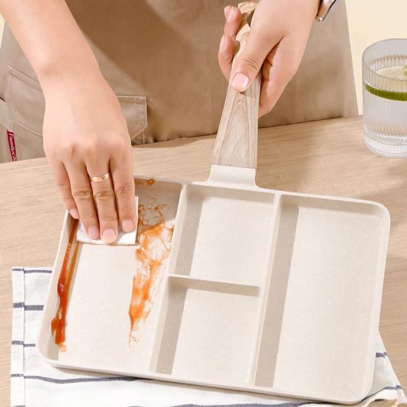 4 Loch Antihaft-Steak Bratpfanne Omelett Topf verdickt Gitter Haushalt Gasherd Induktion Universal Antihaft-Ei Pfannkuchen Topf Image