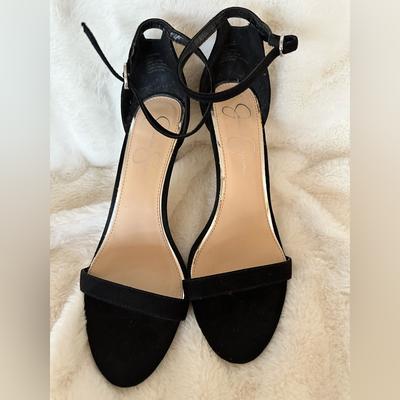 Jessica Simpson Shoes | Jessica Simpson Heels | Color: Black | Size: 8