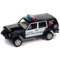 Jeep Cherokee XJ Black and White Miami Beach Police with Boat and Trailer Tow & Go Series Limited Edition to 3504 pieces Worldwide 1/64 Diecast