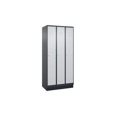 C+P Spind Classic PLUS, Sockel, 3 Abteile, HxBxT 195x90x50cm, Zylinderschloss, Anthrazit/Hellgrau von PROREGAL Image
