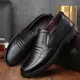 Mocassini per scarpe sportive da uomo scarpe da guida nere slip-on in pelle antiscivolo scarpe da