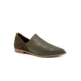 Women's Beau Dressy Flat by Bueno in Dark Green (Size 37 M)