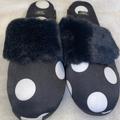 Victoria's Secret Shoes | Nwot Victoria's Secret Furry Closed-Toe Mule Slippers | Color: Black/White | Size: Medium (7-8)