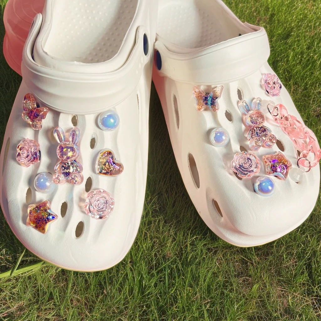 16 Stück Clogs Zubehör Glitzer Glitzer Kaninchen abnehmbare Gartenschuh dekorative Schnalle Image