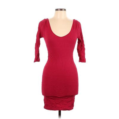 Bebe Casual Dress - Mini Plunge 3/4 sleeves: Burgundy Print Dresses - Women's Size Medium