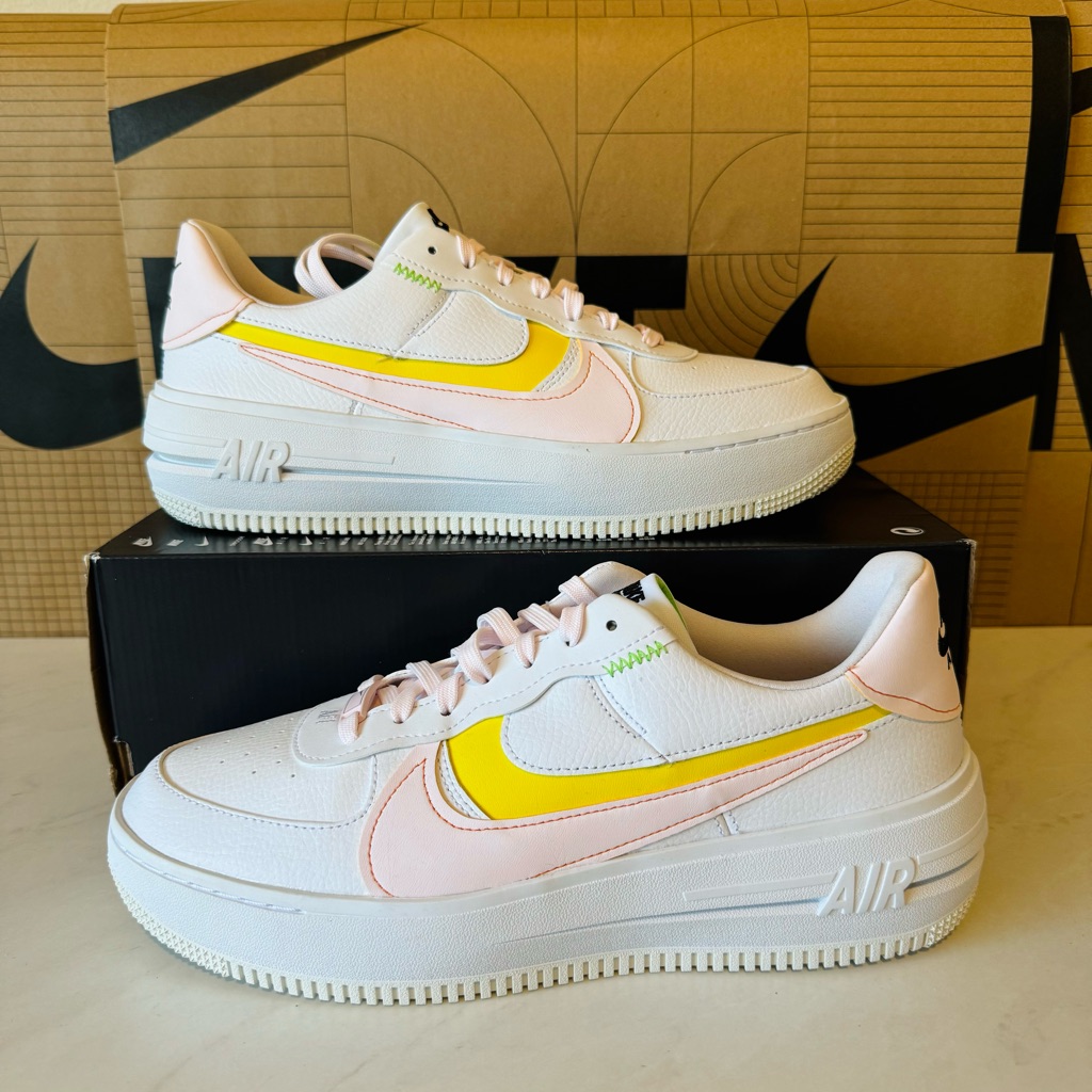 Nike Shoes | Final Sale!!! Nike Nike Air Force 1 Plt.Af.Orm | Color: White | Size: 11.5