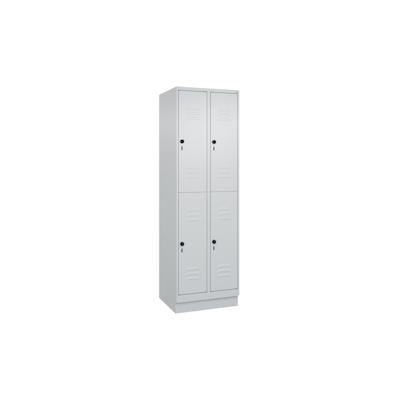 C+P Spind Classic PLUS, Sockel, 4 Abteile, HxBxT 195x60x50cm, Sicherheitsdrehriegel, Verkehrsweiß von PROREGAL Image