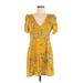 Express Casual Dress - Mini V-Neck Short sleeves: Yellow Floral Dresses - Women's Size 8
