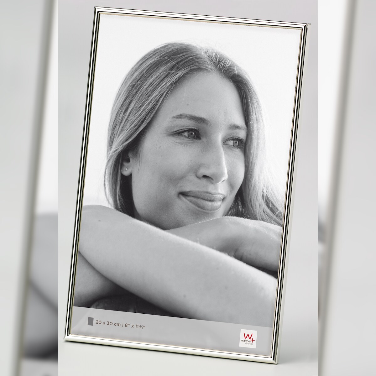 walther + design Chloe Portraitrahmen, silber, 20 x 30 cm Image