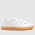 adidas vl court 3.0 trainers in white & brown
