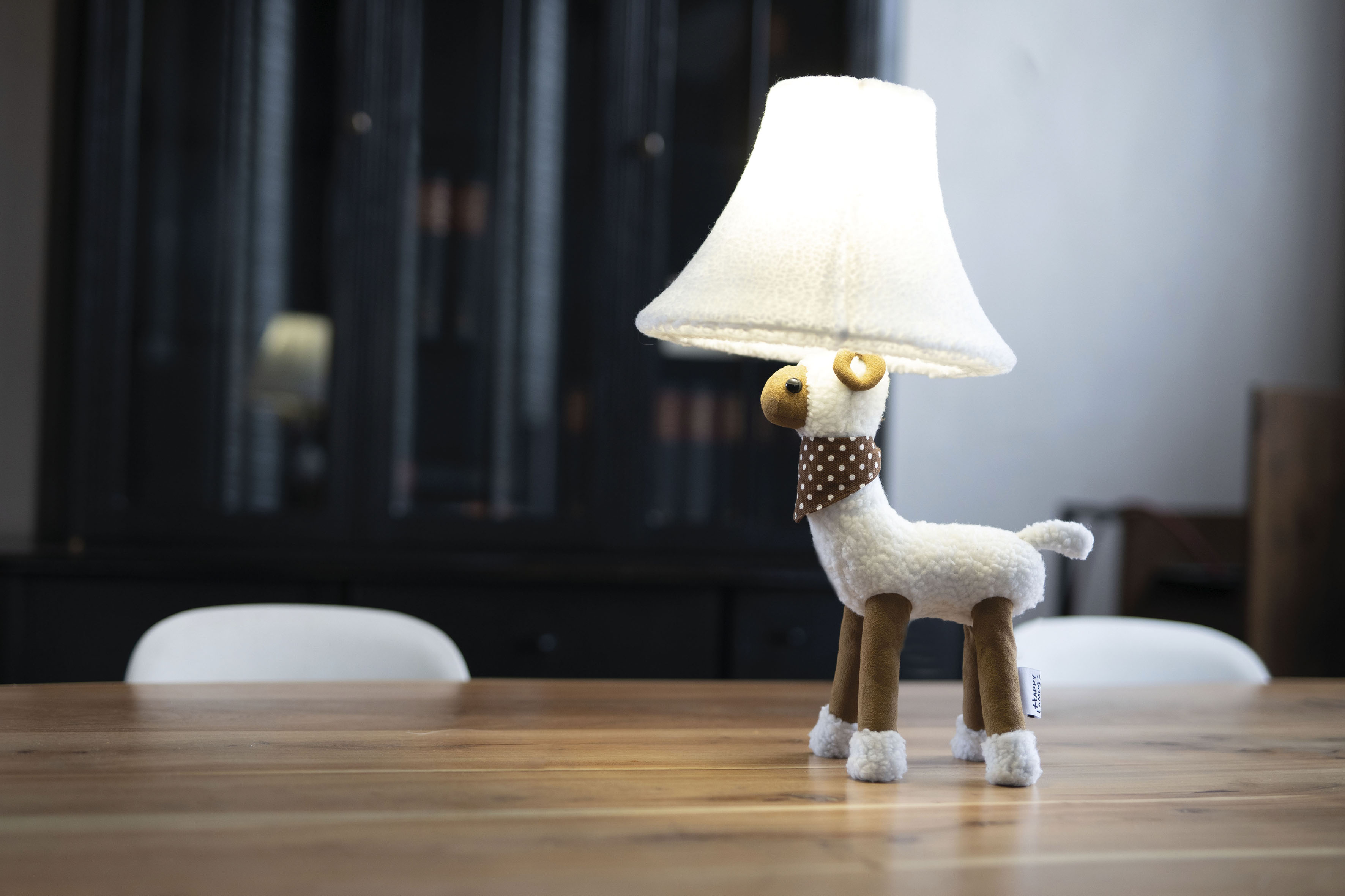 LED Tischleuchte "Wolle das Schaf", bunt (weiß, braun und dunkelrot), 1, H: 48cm, 1 Stk., HAPPY LAMPS FOR SMILING EYES, Leuchten, Hochwertig, Einzigartig, Tiermotiv Image