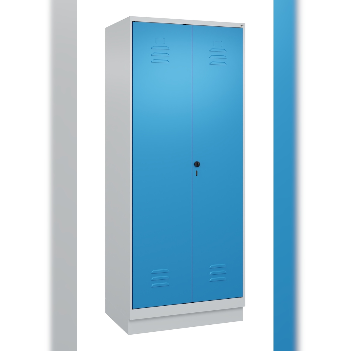 C+P Aufbewahrungs Doppel-Spind Classic PLUS, Sockel, 2 Abteile, 5 Fachböden, HxBxT 195x80x50cm, Sicherheitsdrehriegel, Hellgrau/Lichtblau von PROREGAL Image