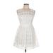 Finn & Clover Casual Dress - A-Line Crew Neck Sleeveless: White Solid Dresses - Women's Size Medium