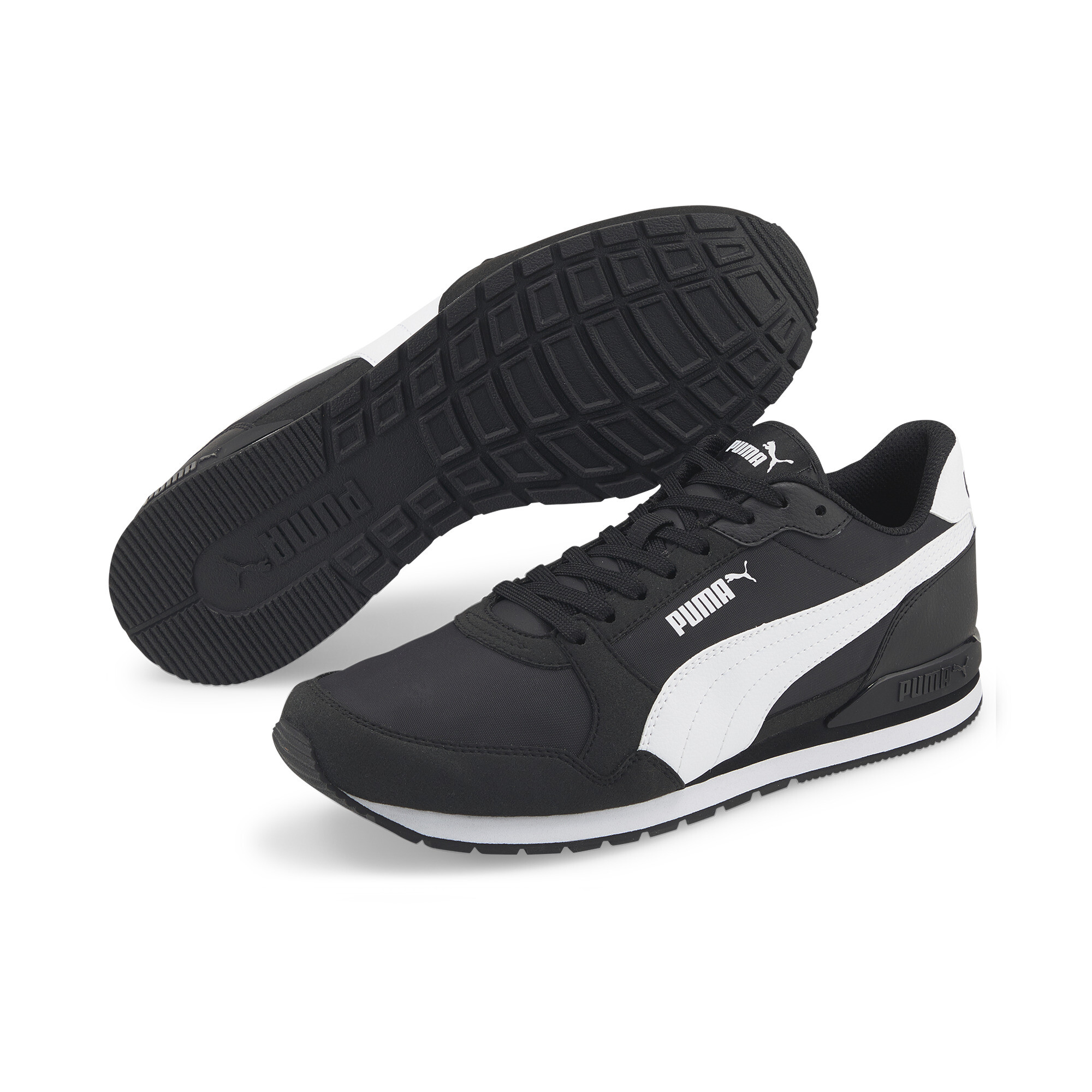 Sneaker PUMA "ST RUNNER V3 NL", Damen, Gr. 42, schwarz-weiß (puma schwarz, puma weiß), Synthetik, Textil, Schuhe Sneaker, für sportliche Aktivitäten und Streetwear, mit SOFTFOAM+ Dämpfung