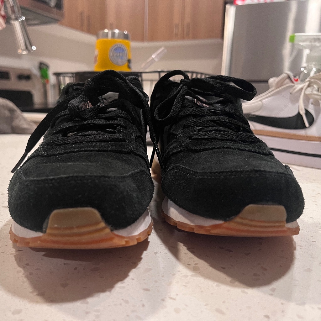 Nike Shoes | Women Nike Tennis Shoe | Color: Black | Size: 8