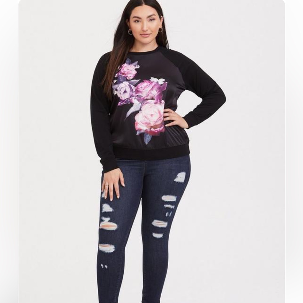 Torrid Sweaters | Torrid Black Floral Satin Front Raglan Sweatshirt Pullover Nwt New Women’s | Color: Black/Pink | Size: M