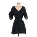Universal Thread Casual Dress - A-Line V-Neck 3/4 sleeves: Black Solid Dresses - Women's Size Small