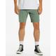 2-in-1-Shorts BILLABONG "Crossfire Mid" Gr. 32(M), grün (sage) Herren Hosen Shorts