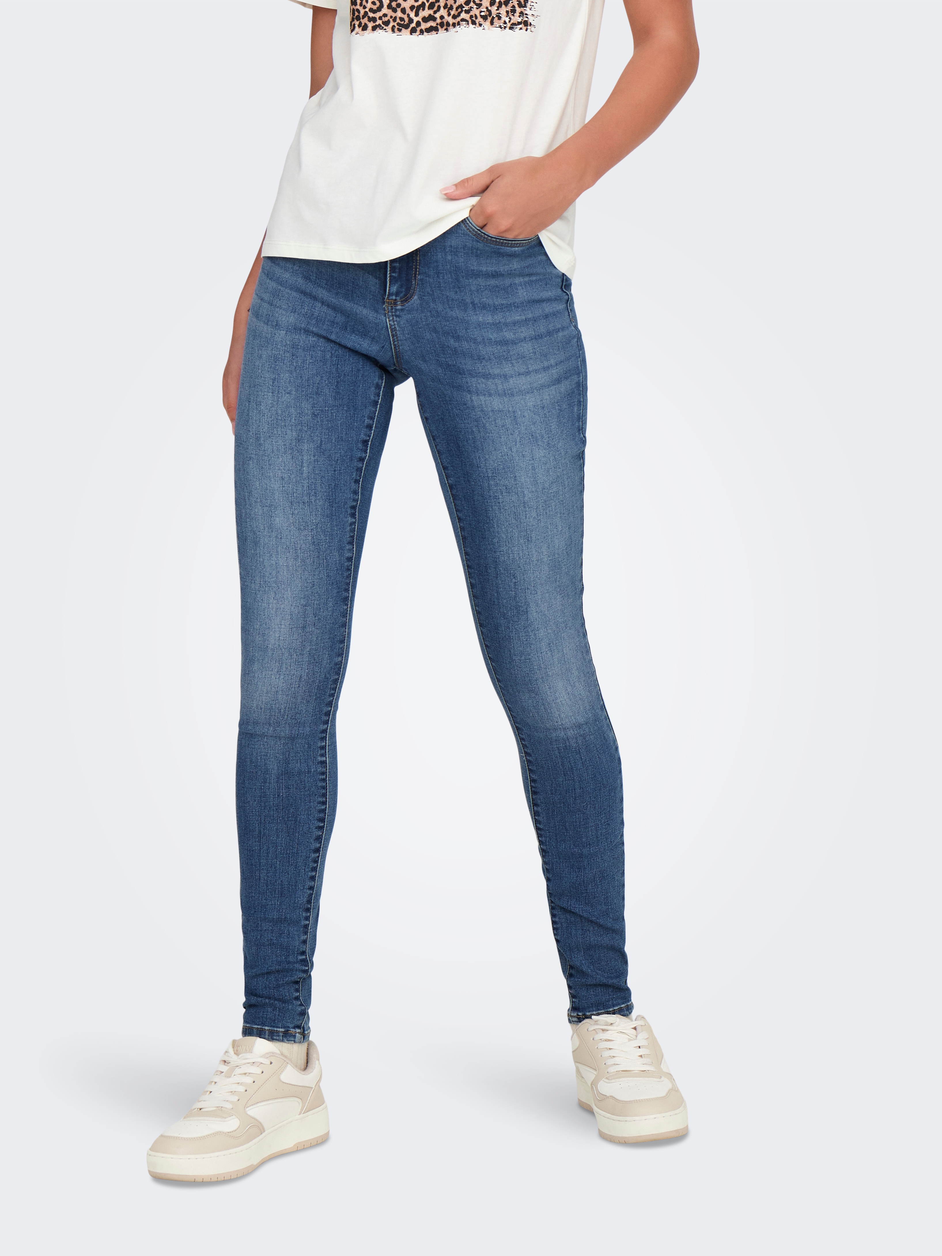 Skinny-fit-Jeans ONLY "ONLWAUW MID SKINNY DNM BJ370 NOOS", Damen, Gr. L, Länge 30, blau (medium blau denim), Denim/Jeans, Obermaterial: 64% Baumwolle, 31% Polyester, 3% Viskose, 2% Elasthan, Abriebeffekte, skinny fit, Jeans