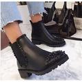 Femme Bottes Bottines Chelsea Grandes Tailles Mariage Soirée Nouvelle An Hiver Rivet Talon Plat Punk Rétro Vintage Mode Faux Cuir Faux suède Suède noir Version pu noir Version améliorée noir noir