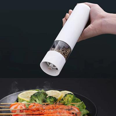 Electric Salt Pepper Grinders Stainless Steel Automatic Gravity Herb Spice Mill Automatic Pepper Grinder Battery Powered Electric Salt Grinder Adjustable Coarseness