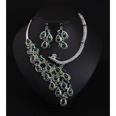 Bridal Jewelry Sets 1 set Crystal Rhinestone Alloy 1 Necklace Earrings Women's Statement Colorful Cute Fancy Peacock irregular Jewelry Set For Party Wedding