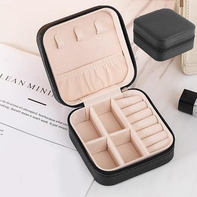 Portable Mini Jewelry Storage Box Travel Organizer Jewelry Case Leather Storage Earrings Necklace Ring Jewelry Organizer Display